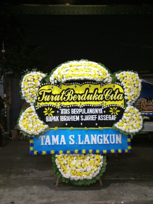 Papan Bunga Duka di Bitung