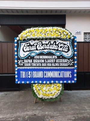 Papan Bunga Duka di Bitung